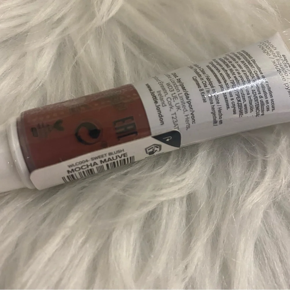 New Lottie London liquid blush Mocha Mauve